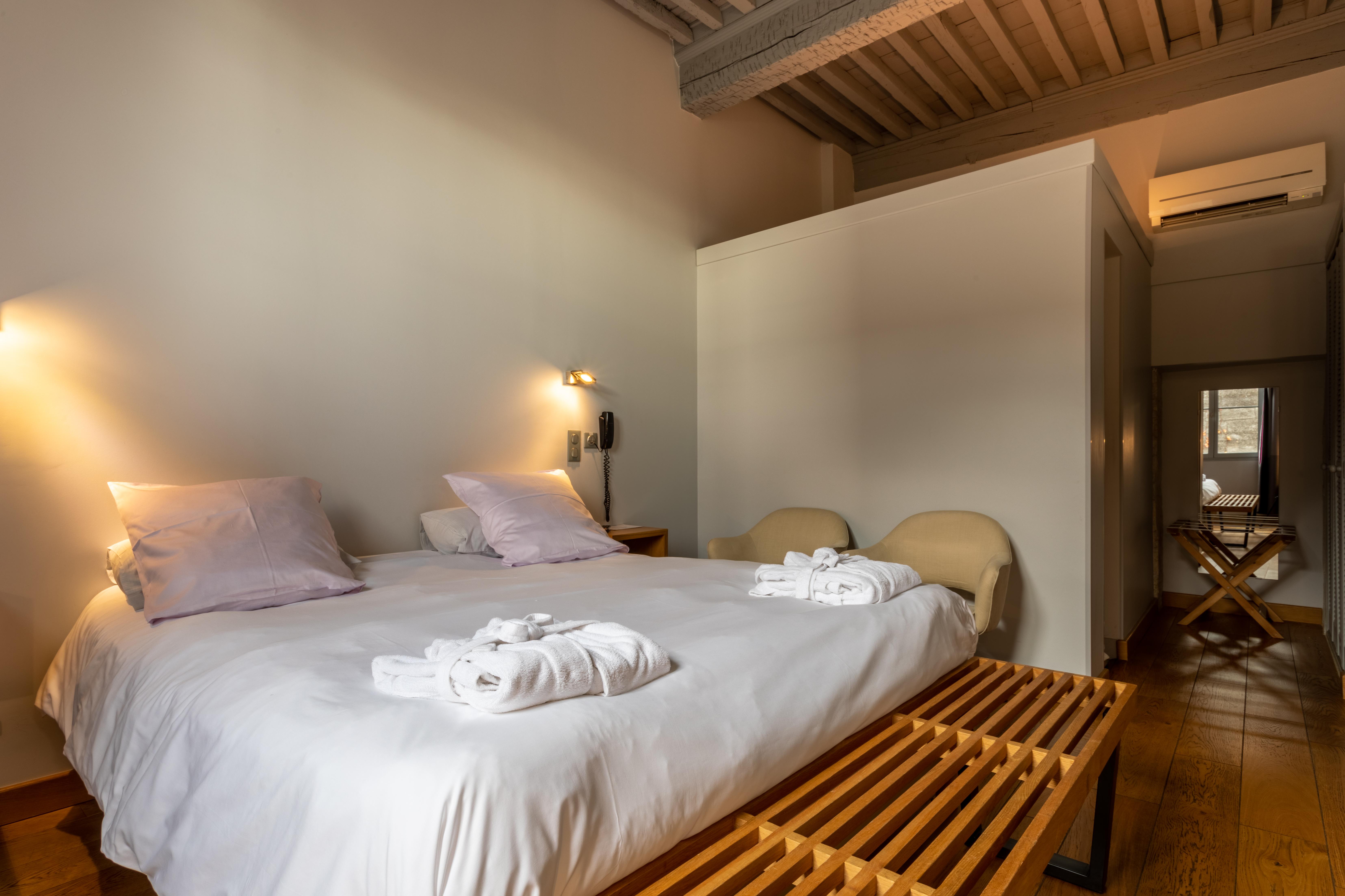 Boutique Hotel Entraigues Uzès Exterior foto